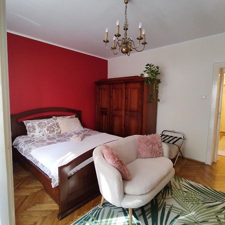 Bgholik Studio Apartment Belgrado Exterior foto